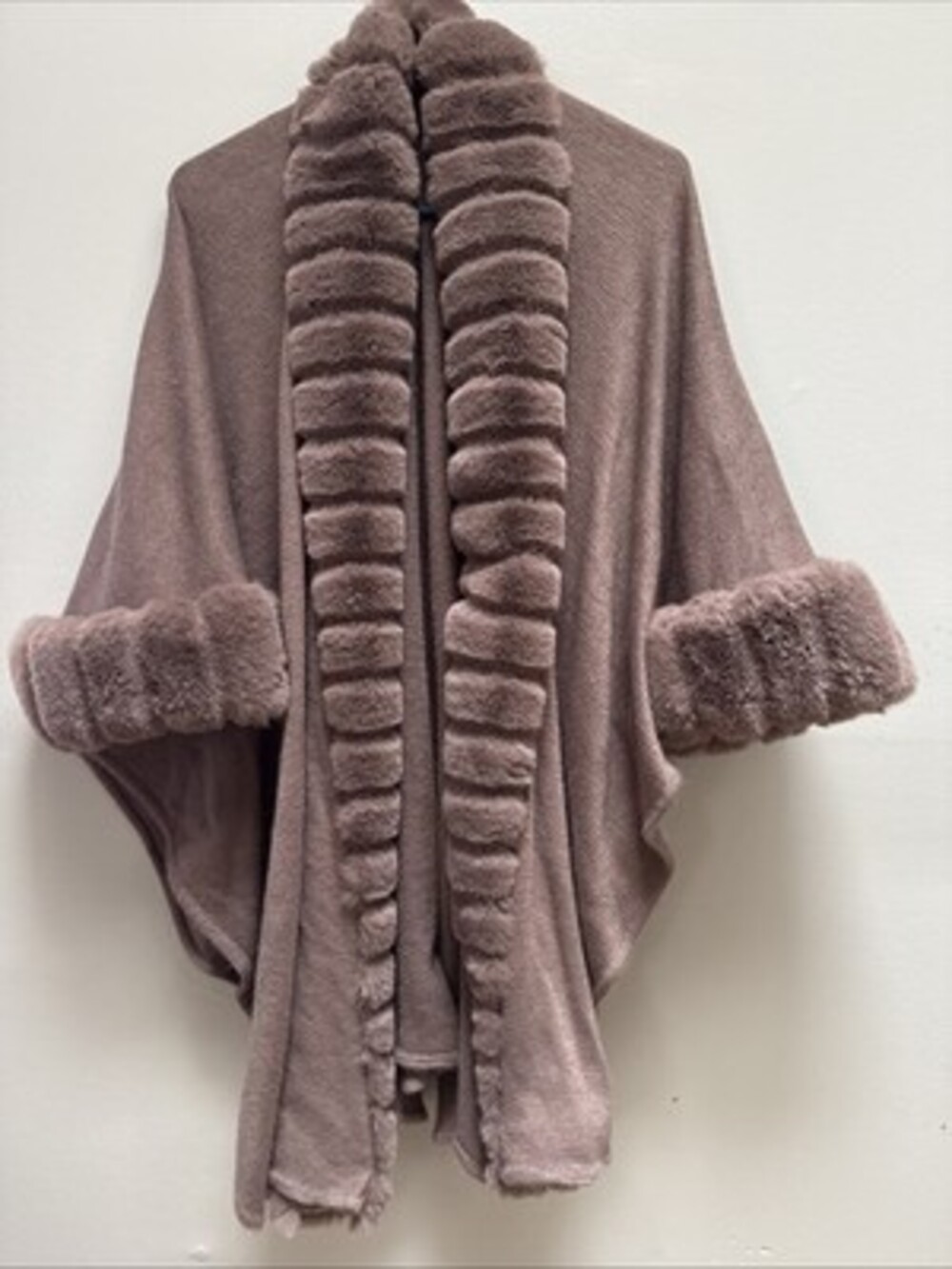 Faux Fur Trim Cape Poncho Womens One Size Taupe Elegant Wrap Shawl Coat